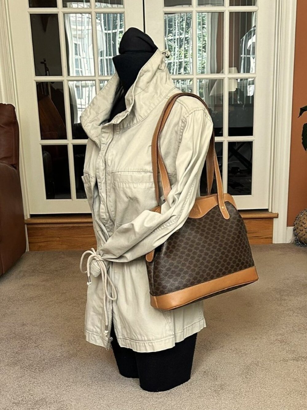 CELINE Macadam Canvas and Shoulder Bag, Brown, Carmel - Picture 3 of 16